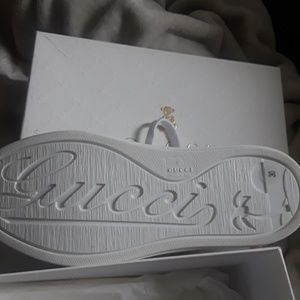 Girls gucci shoes